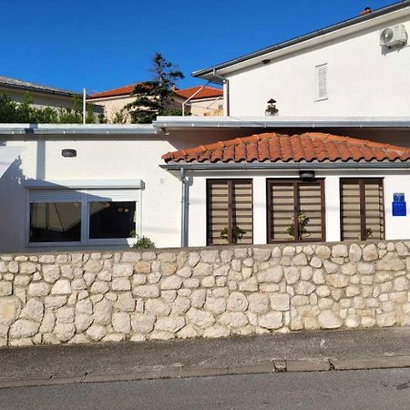 Holiday House With A Parking Space Novi Vinodolski - 17533 Εξωτερικό φωτογραφία